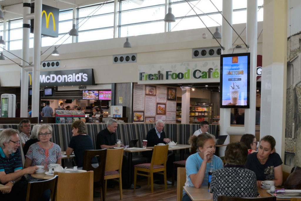 Sutton Scotney Services Southbound D6 - Digital Billboards