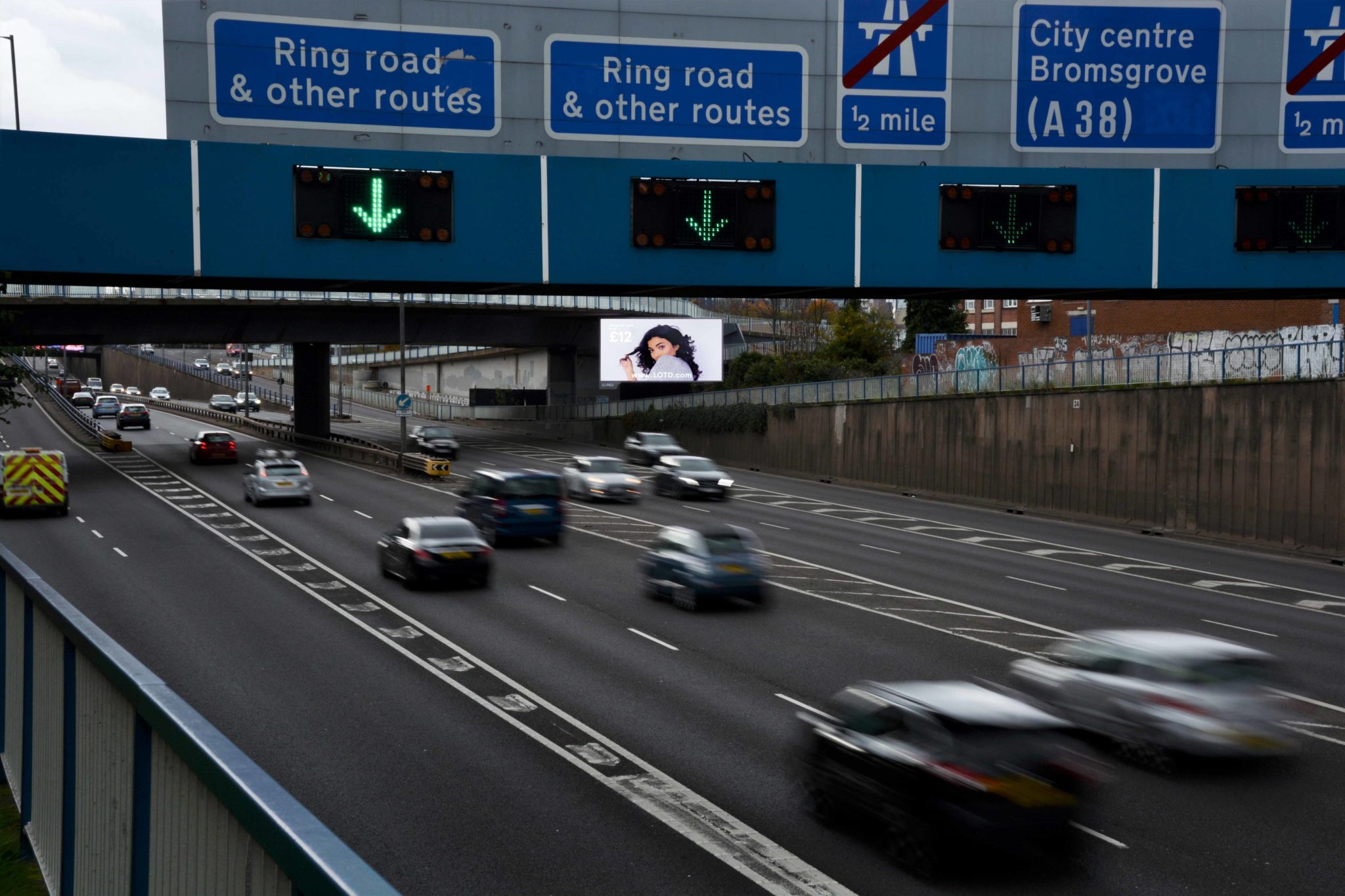 Birmingham A38(m) - Digital Billboards & Advertising Screens - Elonex 