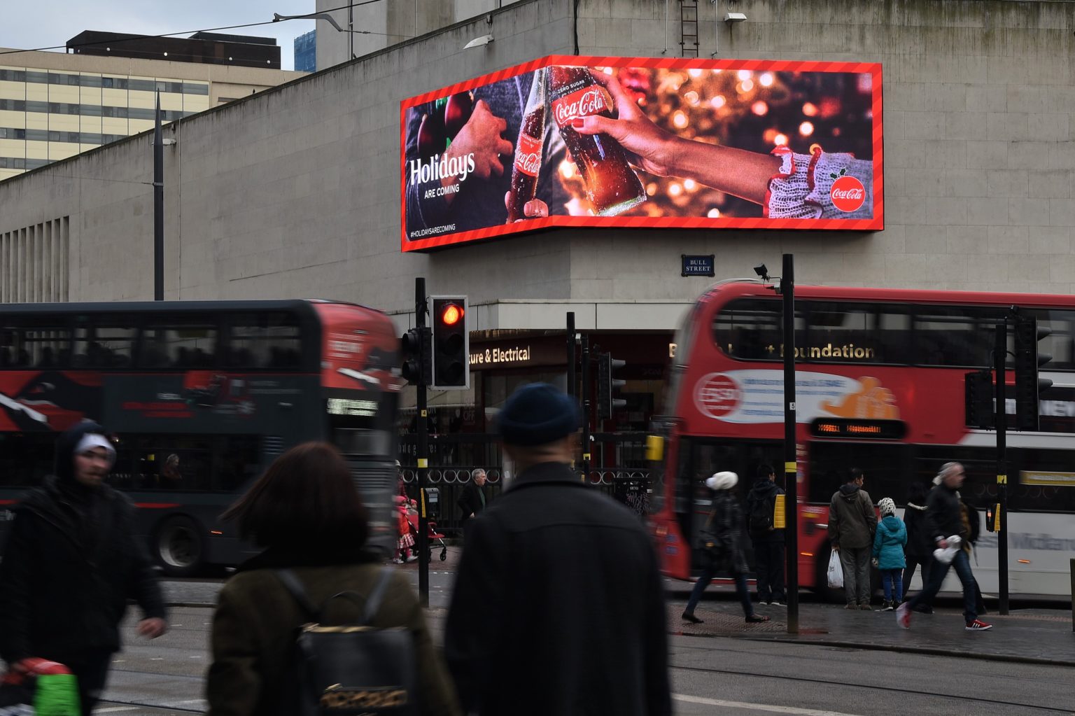 Birmingham Lights Digital Billboards & Advertising Screens Elonex