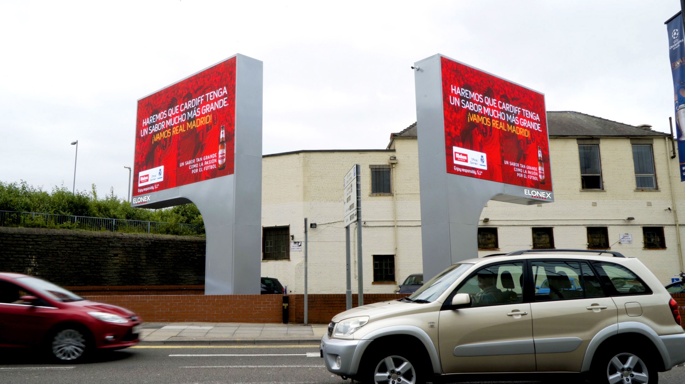 City Screens Cardiff Advertising Screens Elonex Outdoor Media