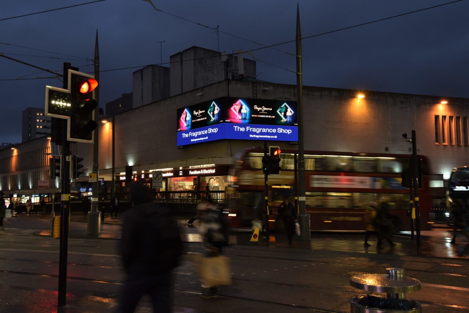 Birmingham Lights Digital Billboards & Advertising Screens Elonex