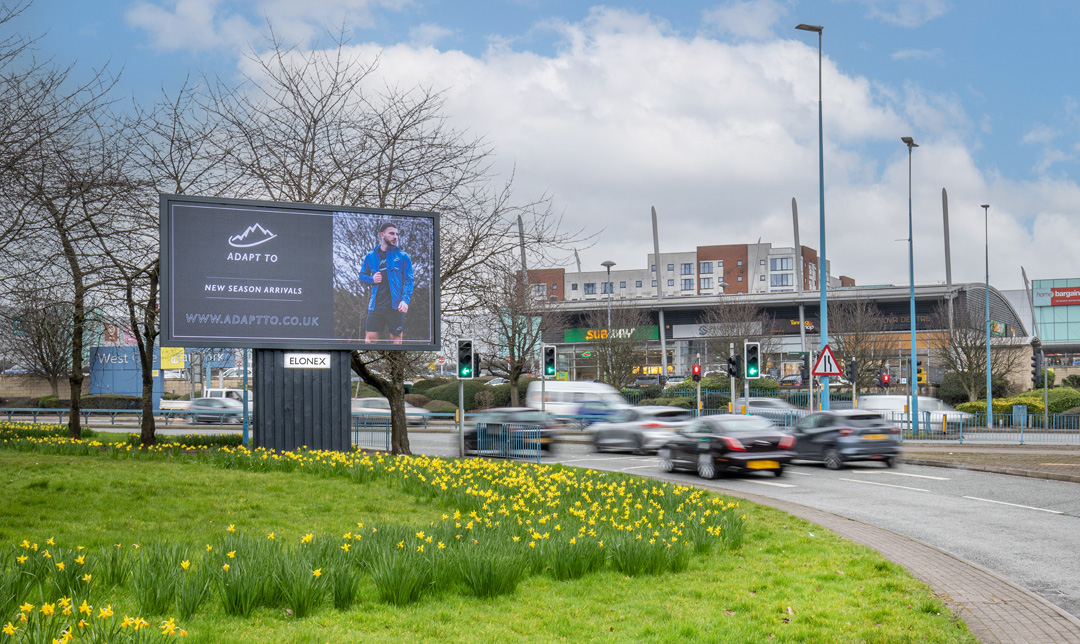 Bentcliffe Way, Salford - Digital Billboards & Advertising Screens ...